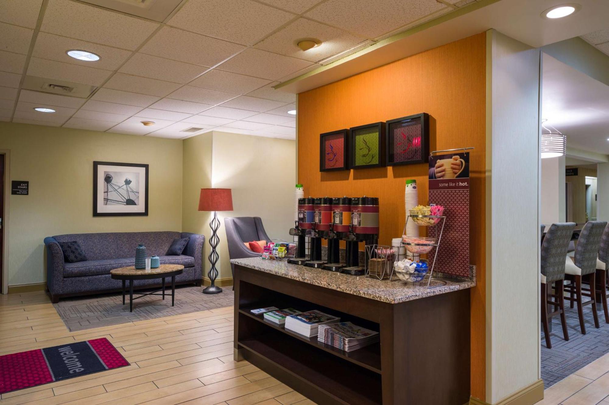 Hampton Inn Danville Eksteriør billede