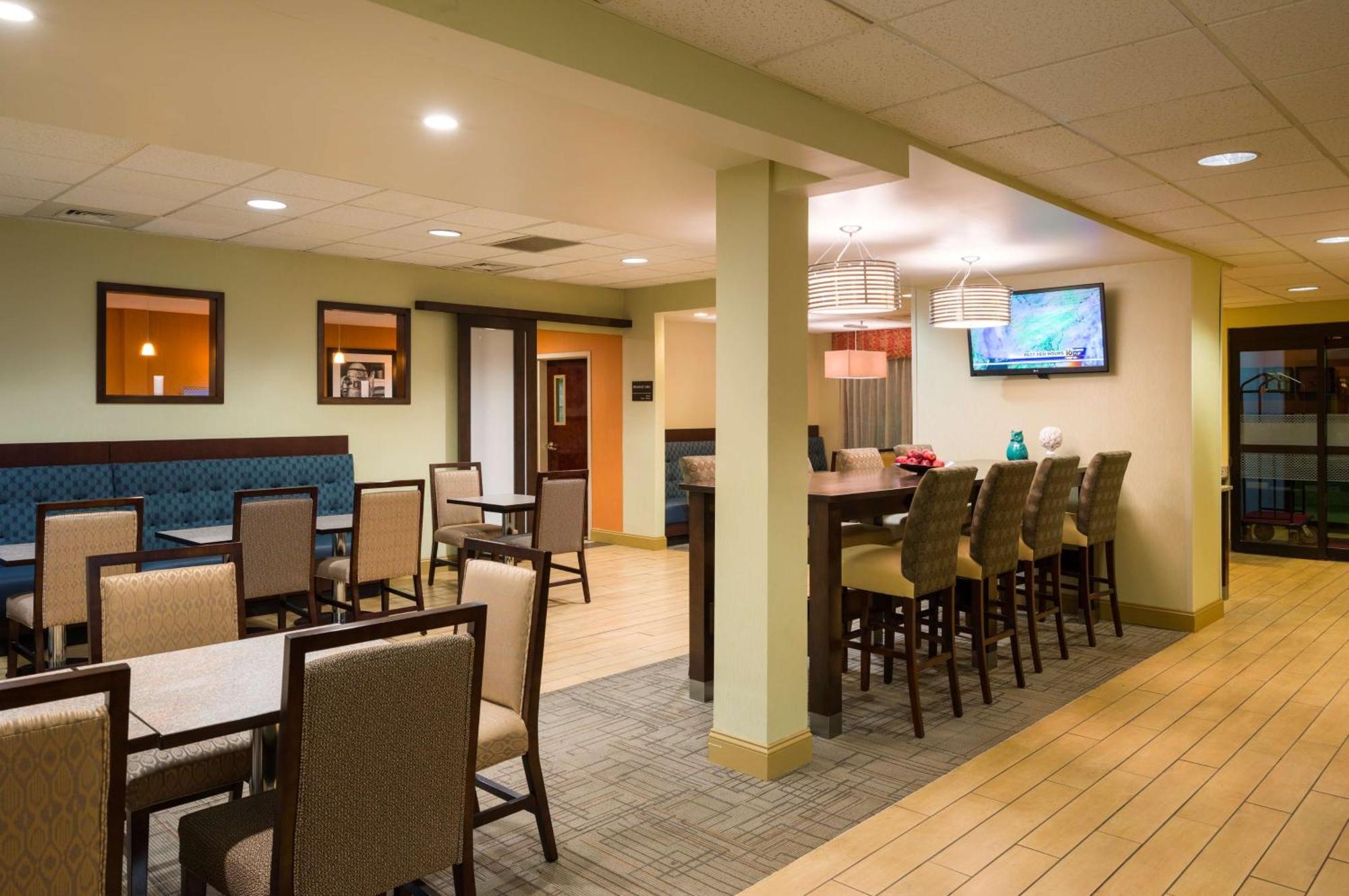 Hampton Inn Danville Eksteriør billede